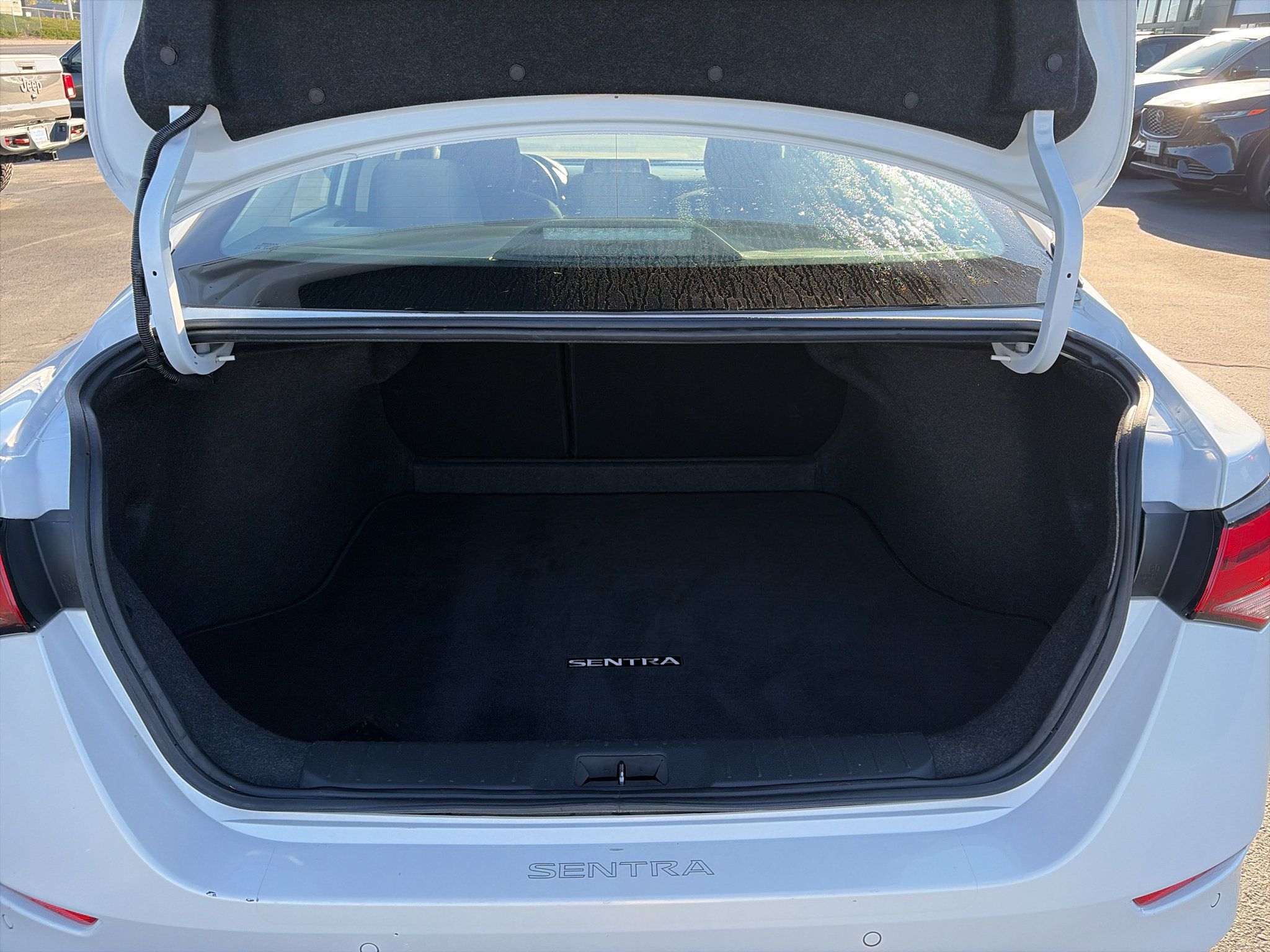 Used 2024 Nissan Sentra SV w/ All-Weather Package FWD image 14