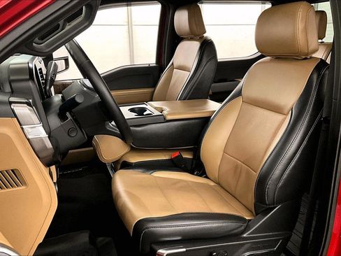 Used 2024 Ford F350 Lariat image 24