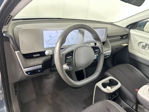 Used 2024 Hyundai Ioniq 5 SEL image 13