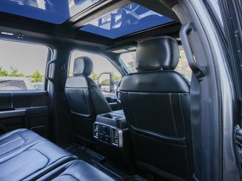 Used 2018 Ford F250 Platinum w/ Platinum Ultimate Package AWD/4WD image 39