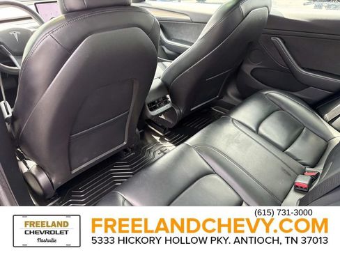 Used 2021 Tesla Model 3 Standard Range Plus RWD image 17