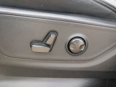 Used 2022 RAM 1500 Big Horn image 24