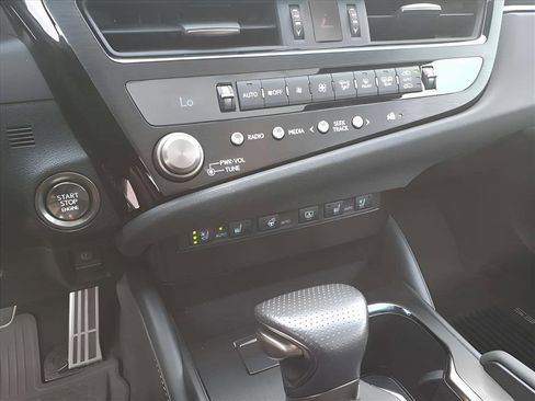 Used 2023 Lexus ES 350 F Sport image 24