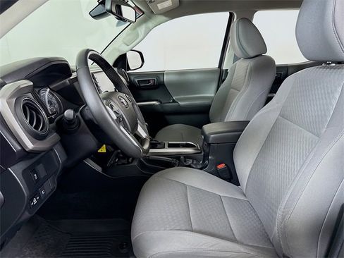 Used 2022 Toyota Tacoma SR5 image 6