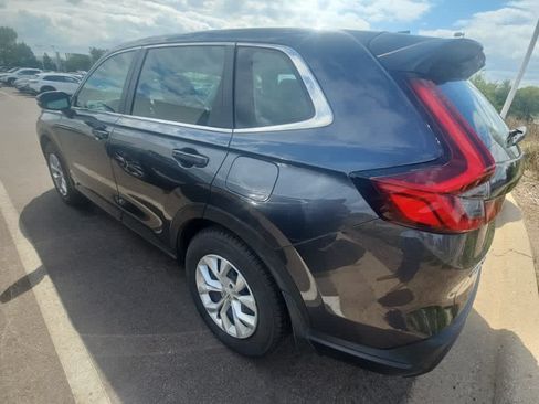 Used 2024 Honda CR-V LX image 7