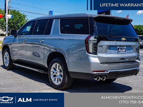 New 2025 Chevrolet Suburban Premier w/ Sun And Tow Package AWD/4WD image 8