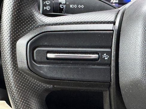 Used 2024 Chevrolet Colorado W/T image 32