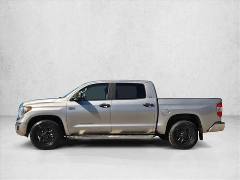 Used 2019 Toyota Tundra SR5 image 9