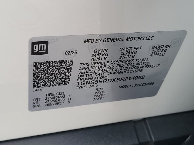 Used 2025 Chevrolet Suburban RST w/ Comfort Package RWD image 31