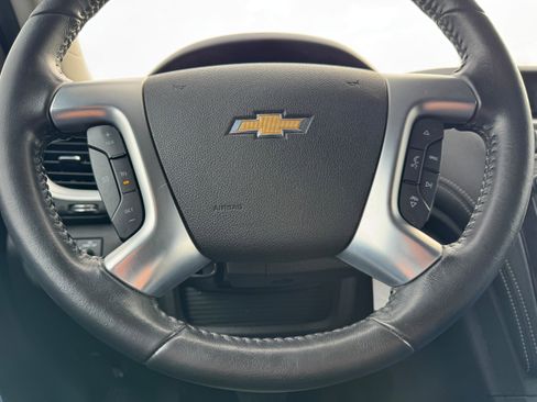 Used 2016 Chevrolet Traverse LT image 20