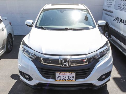 Used 2021 Honda HR-V EX image 2