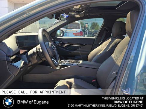 Used 2024 BMW 530i xDrive w/ M Sport Package AWD/4WD image 20