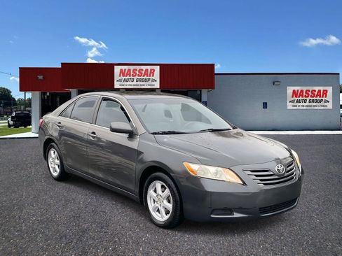 Used 2007 Toyota Camry CE FWD image 3