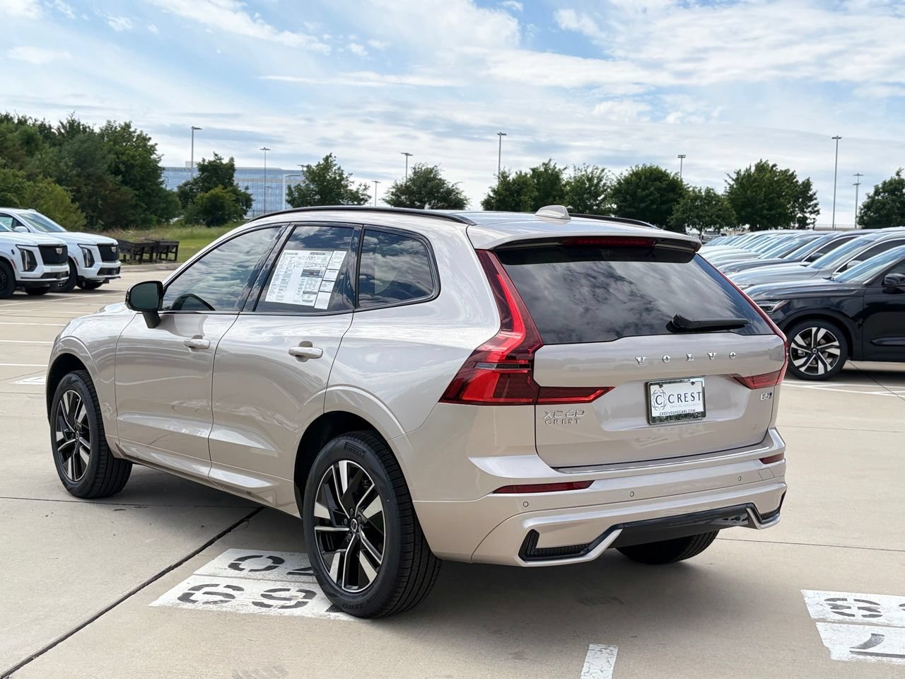 New 2026 Volvo XC60 B5 Core w/ Protection Package Premier AWD/4WD image 6