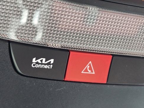 Used 2026 Kia K5 GT-Line image 11