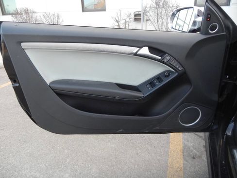 Used 2010 Audi S5 Prestige image 25