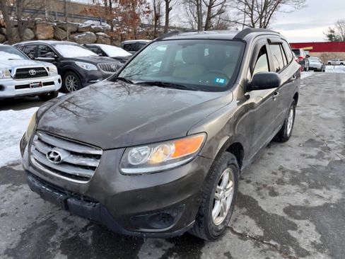 Used 2012 Hyundai Santa Fe GLS image 1