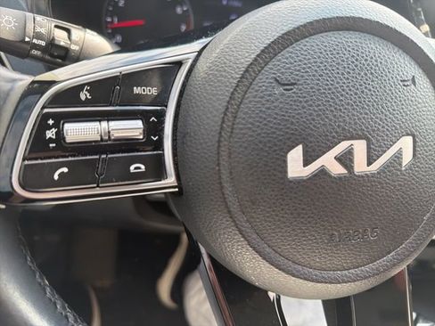 Used 2022 Kia Seltos S image 13