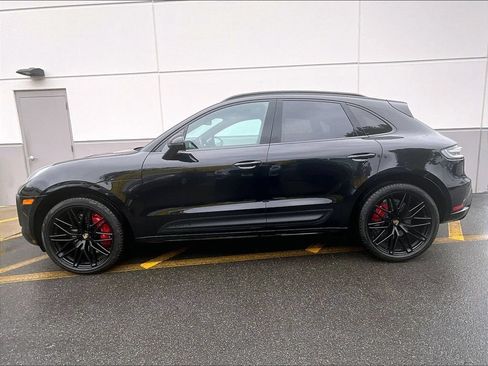 Certified 2023 Porsche Macan GTS AWD/4WD image 2