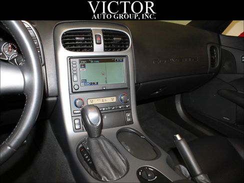 Used 2006 Chevrolet Corvette Convertible w/ Preferred Equipment Group image 26