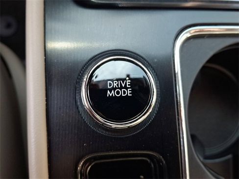 Used 2022 Lincoln Corsair Grand Touring image 25