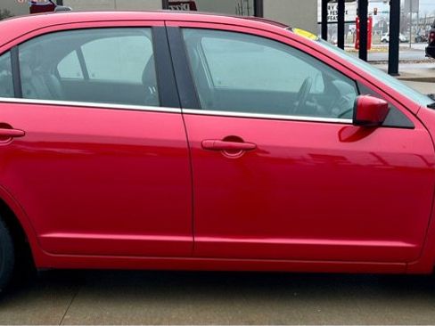 Used 2011 Ford Fusion SEL w/ 302A Rapid Spec Order Code image 8