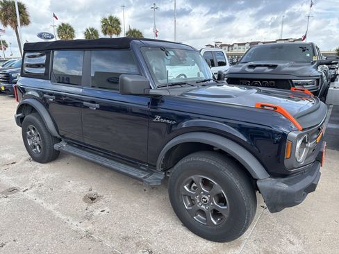 Used 2021 Ford Bronco Big Bend image 3