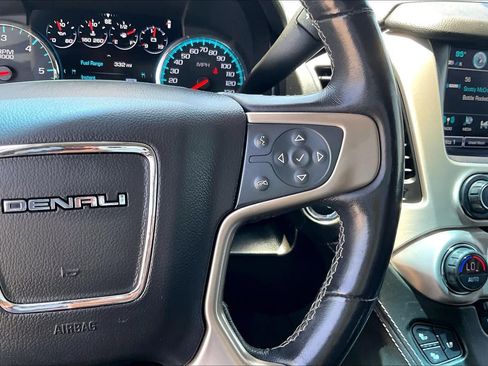 Used 2019 GMC Yukon XL Denali w/ Denali Ultimate Package RWD image 25