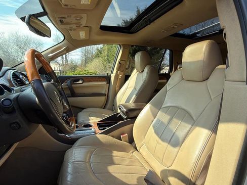 Used 2012 Buick Enclave Premium image 13