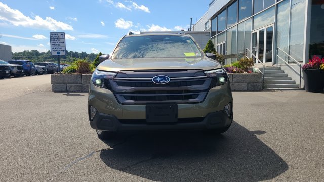 New 2026 Subaru Forester Touring AWD/4WD image 2