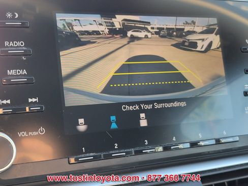 Used 2018 Honda Accord LX image 21