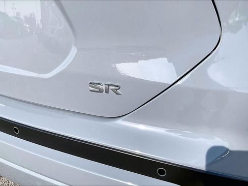 Used 2024 Nissan Kicks SR w/ SR Premium Package FWD image 10