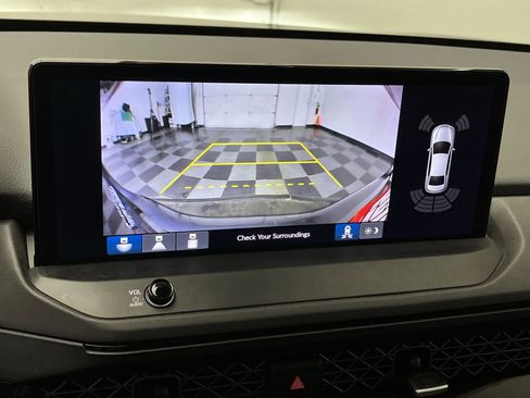 Used 2024 Honda Accord Touring image 6