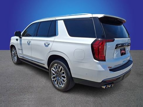 Used 2024 GMC Yukon Denali Ultimate AWD/4WD image 7