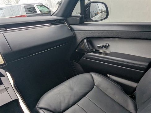 Used 2024 Land Rover Range Rover Sport Dynamic SE image 17