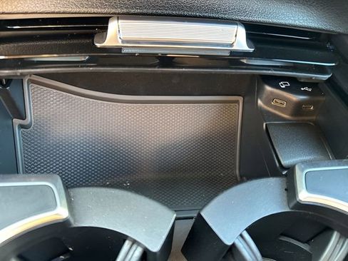 Used 2022 Mercedes-Benz GLE 350 4MATIC image 27