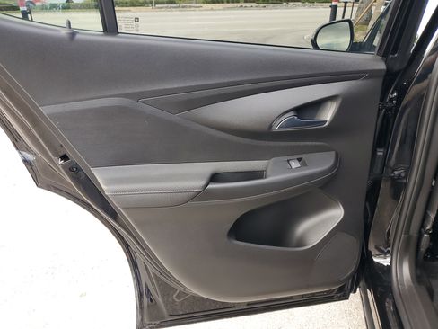 Used 2024 Buick Envista Sport Touring w/ Convenience I Package image 30