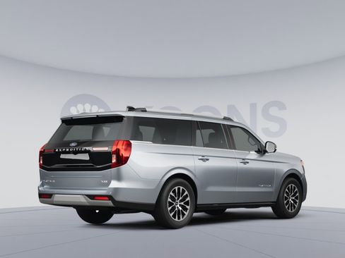 New 2026 Ford Expedition Max Platinum w/ Driver's Package image 4