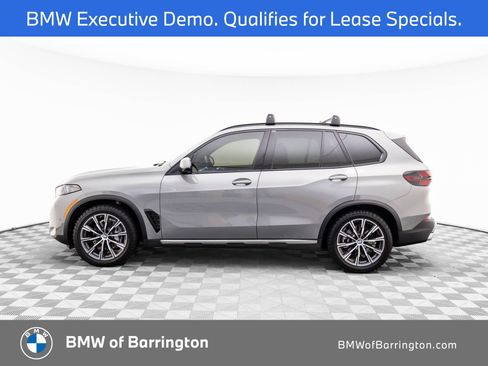 Certified 2025 BMW X5 xDrive40i w/ Parking Assistance Package image 2