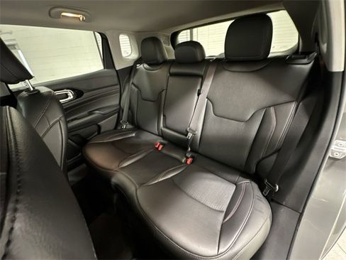 Used 2022 Jeep Compass Trailhawk w/ Trailhawk Convenience Group image 20