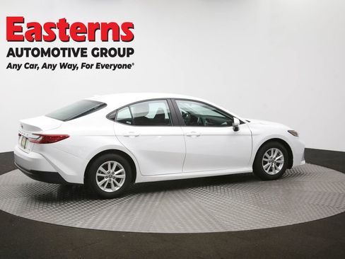 Used 2025 Toyota Camry LE FWD image 42