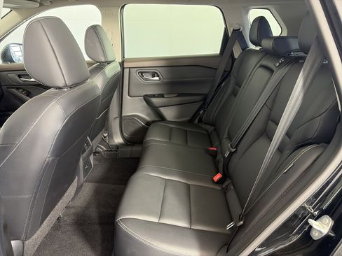 Certified 2023 Nissan Rogue SL image 7