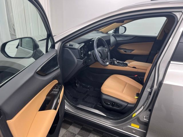 Used 2024 Lexus NX 350 AWD image 12