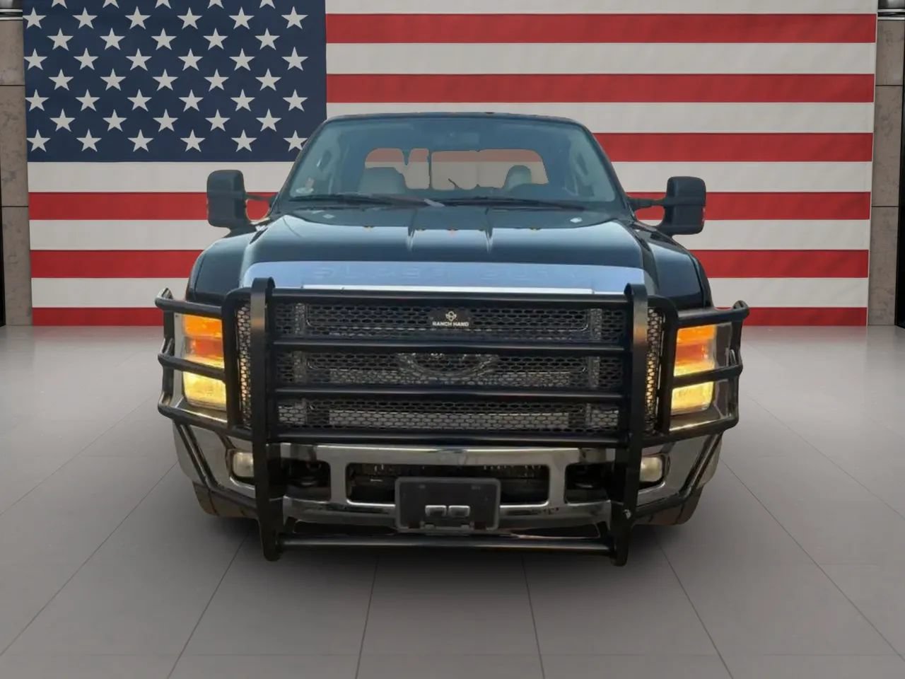 Used 2010 Ford F250 Lariat RWD image 3