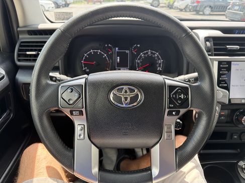 Used 2024 Toyota 4Runner SR5 AWD/4WD image 18