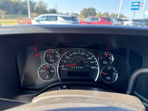 New 2025 Chevrolet Express 3500 Extended w/ Driver Convenience Package image 23