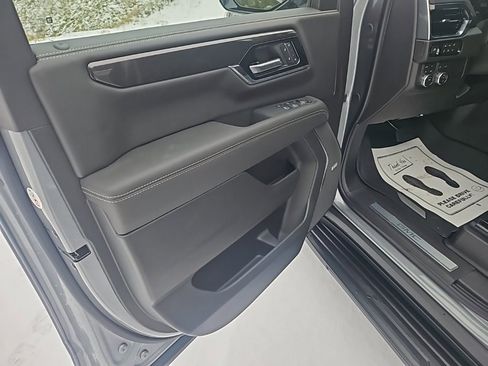 New 2026 GMC Yukon XL Elevation w/ LPO, Get Active Package image 9