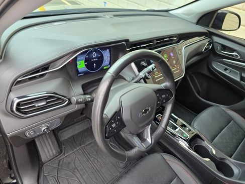 Used 2023 Chevrolet Bolt EUV Premier w/ Redline Edition image 26