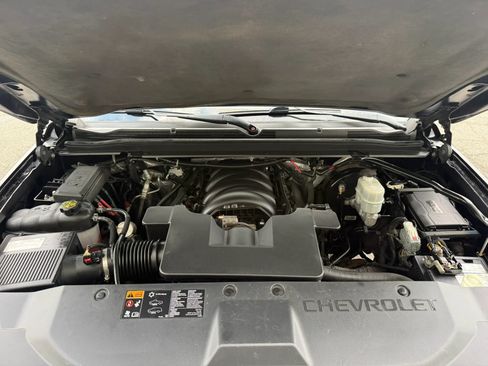 Used 2015 Chevrolet Tahoe 4WD image 38