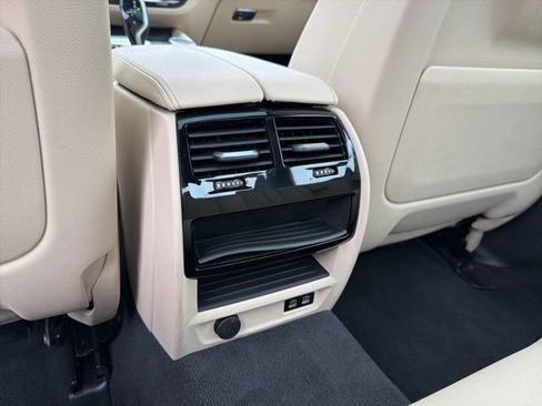 Used 2022 BMW 540i xDrive w/ Convenience Package image 27